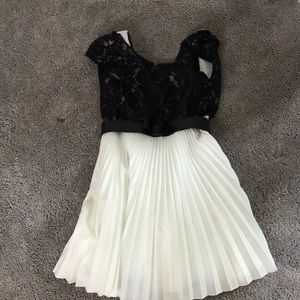 zoe LTD fit n flair dress